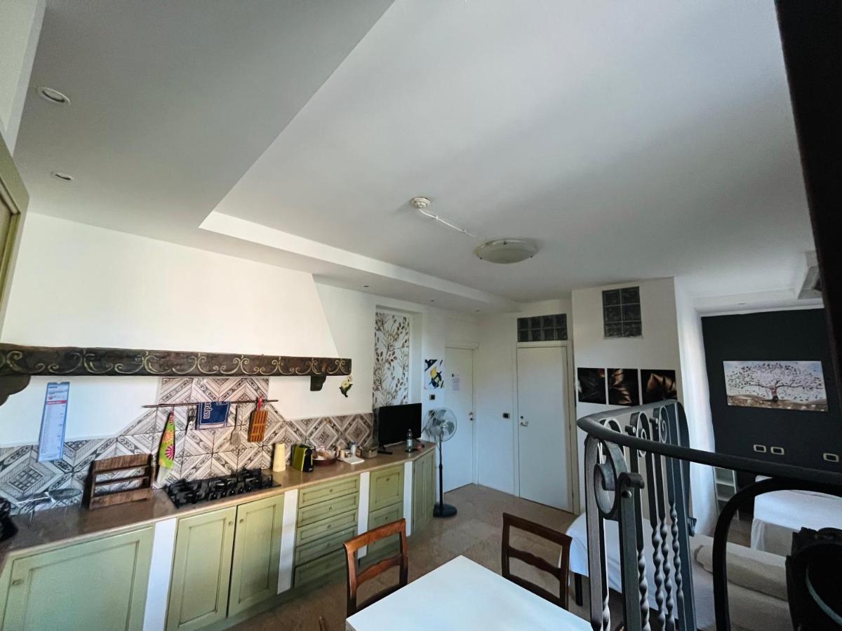 Viale Manzoni Hotel Сасуоло Екстериор снимка